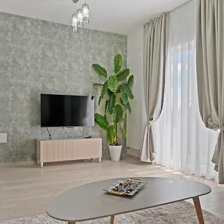 Apartment My Is Your *