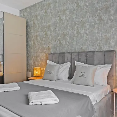 My Is Your Apartament *